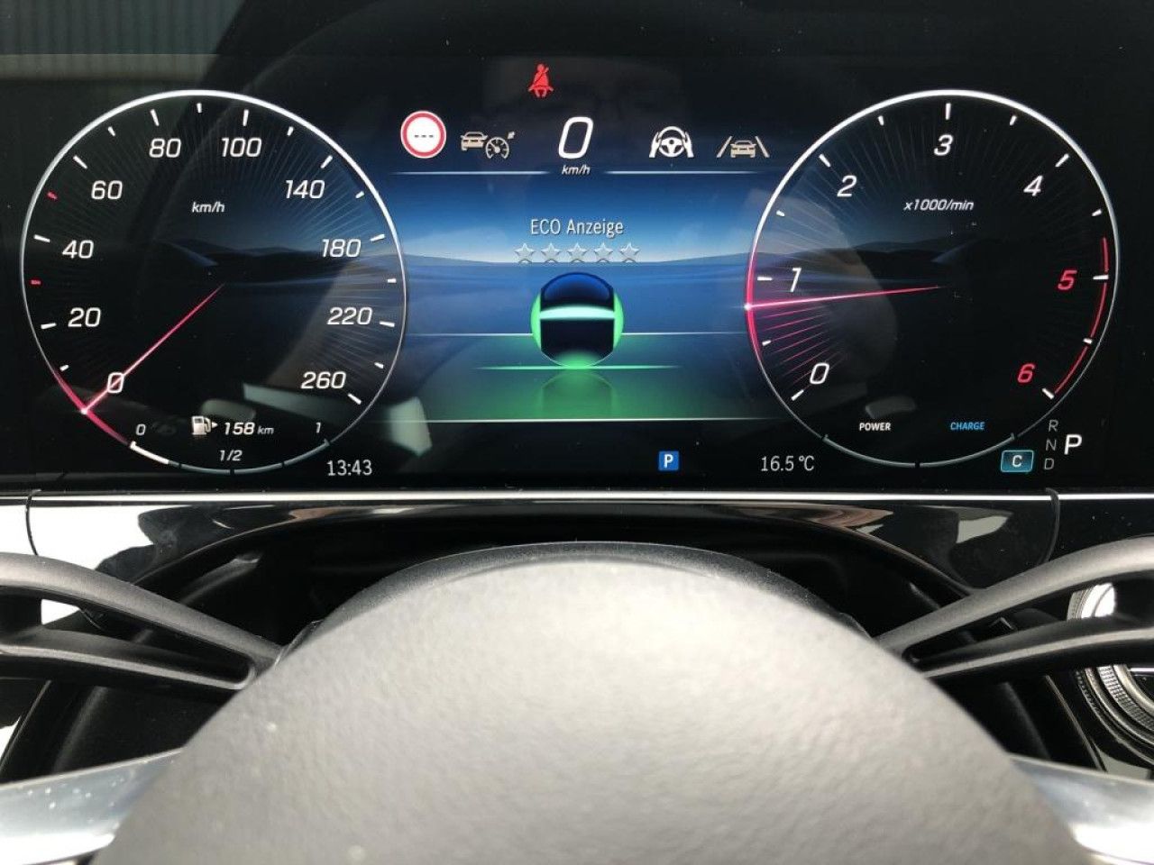 Mercedes-Benz E-Klasse – Bild 9