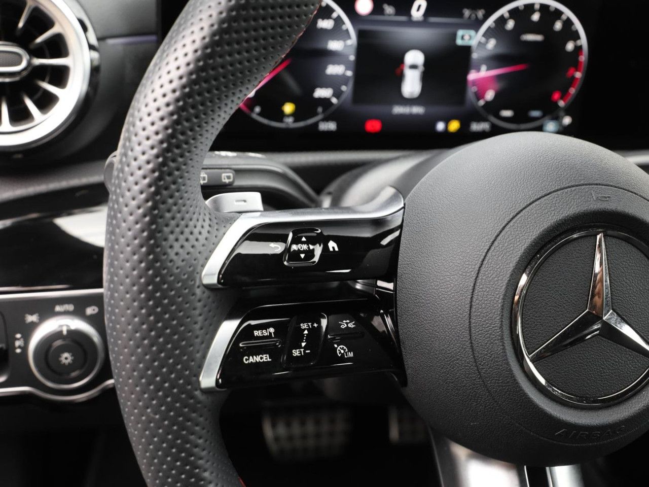 Mercedes-Benz CLA – Bild 14