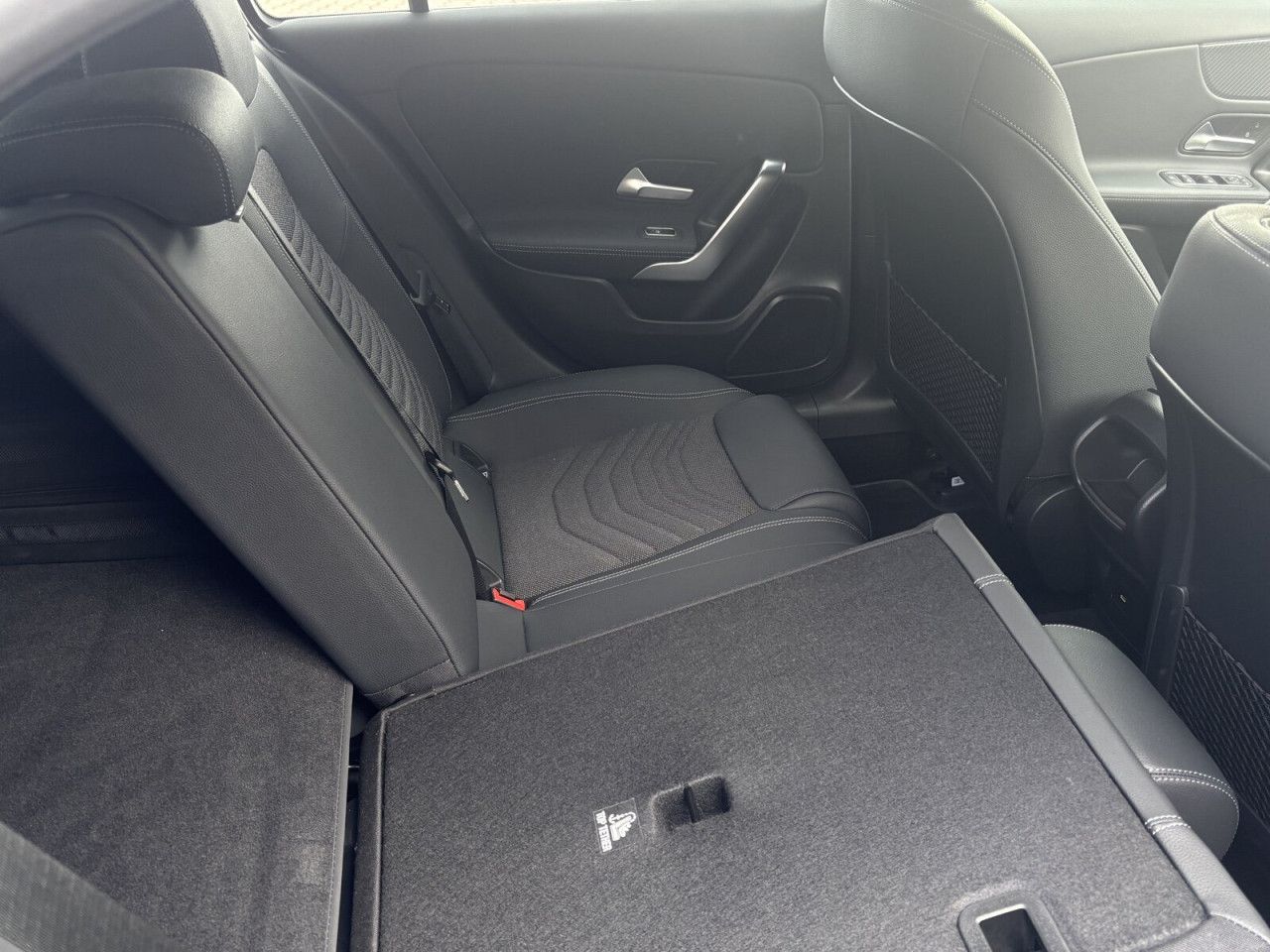 Mercedes-Benz A-Klasse – Bild 8