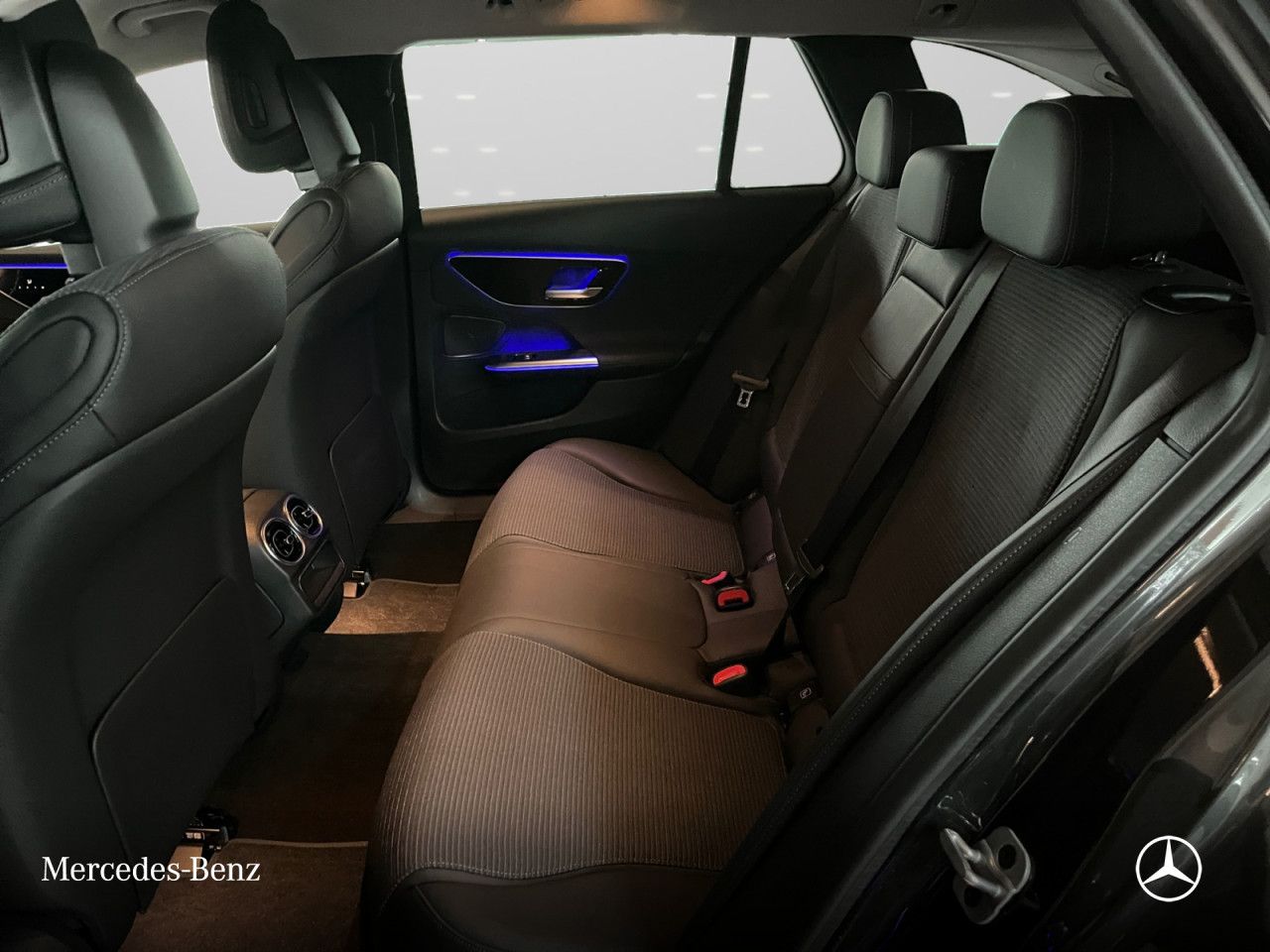 Mercedes-Benz C-Klasse – Bild 9