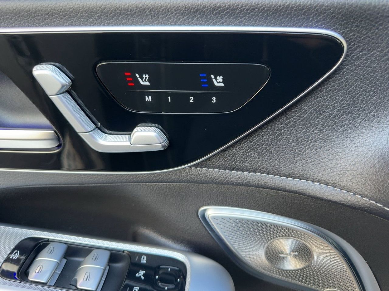 Fahrzeugbild 14 / 19