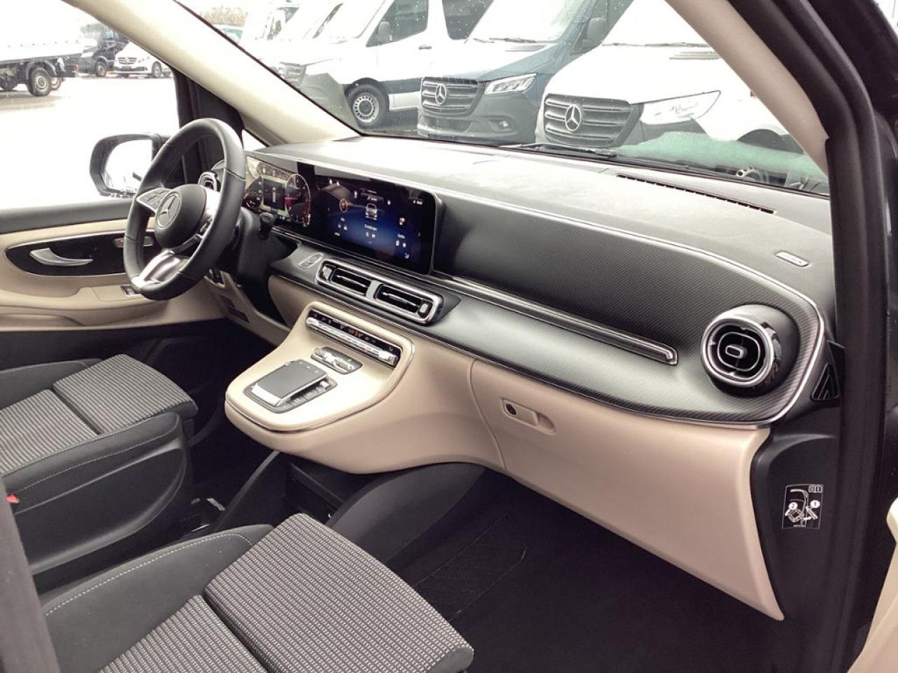 Fahrzeugbild 11 / 25