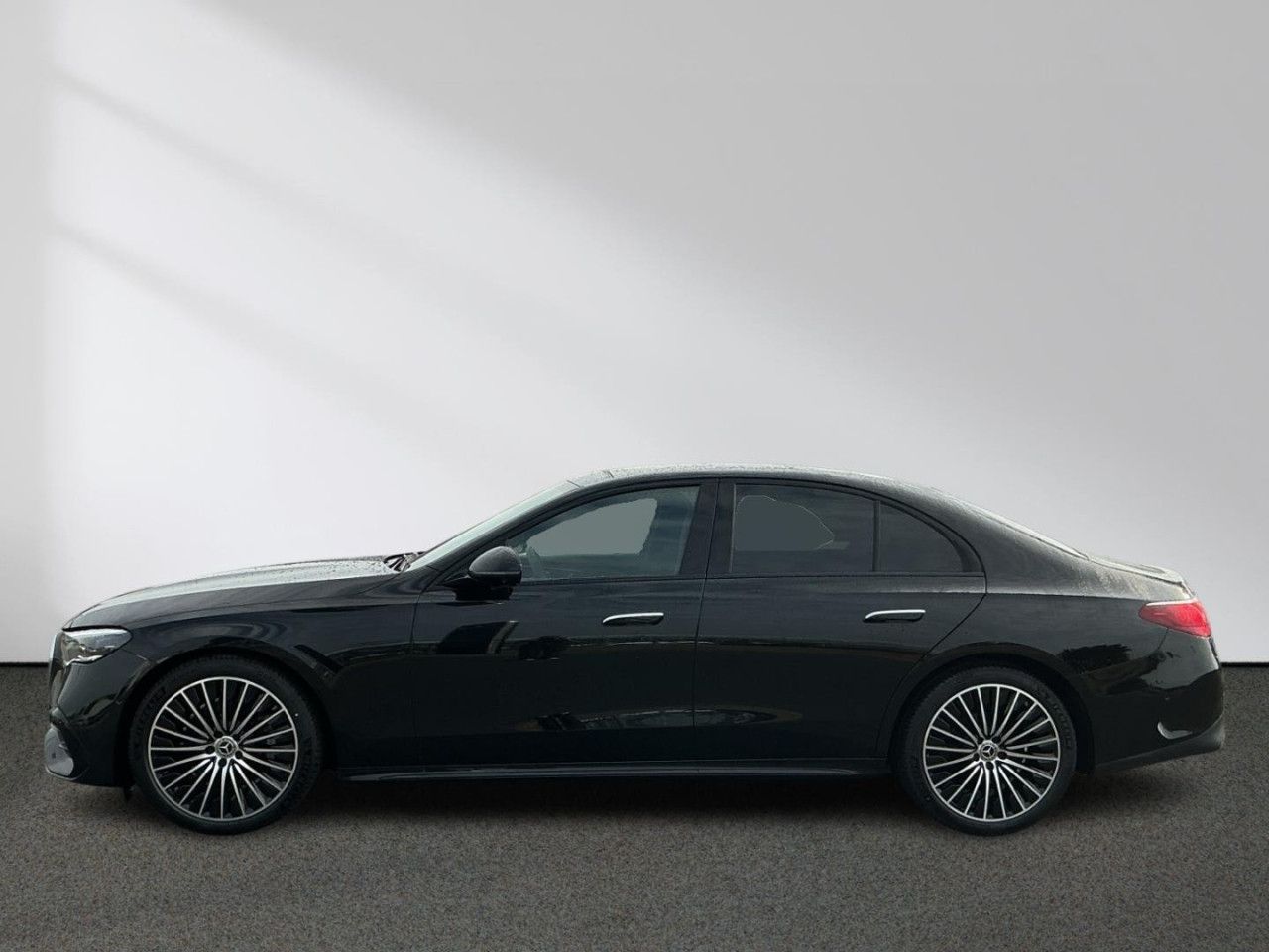 Mercedes-Benz E-Klasse – Bild 2