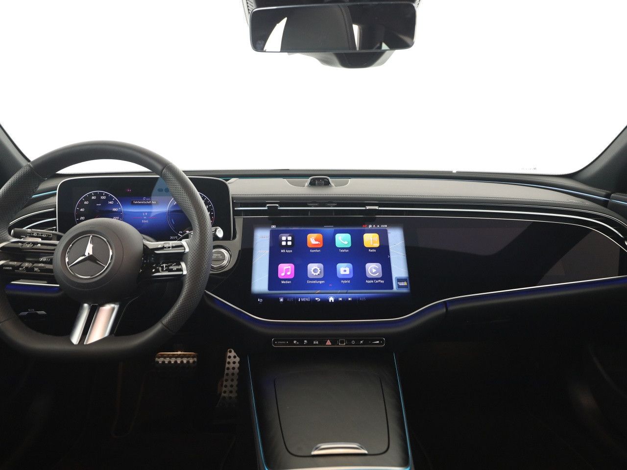Mercedes-Benz E-Klasse – Bild 10