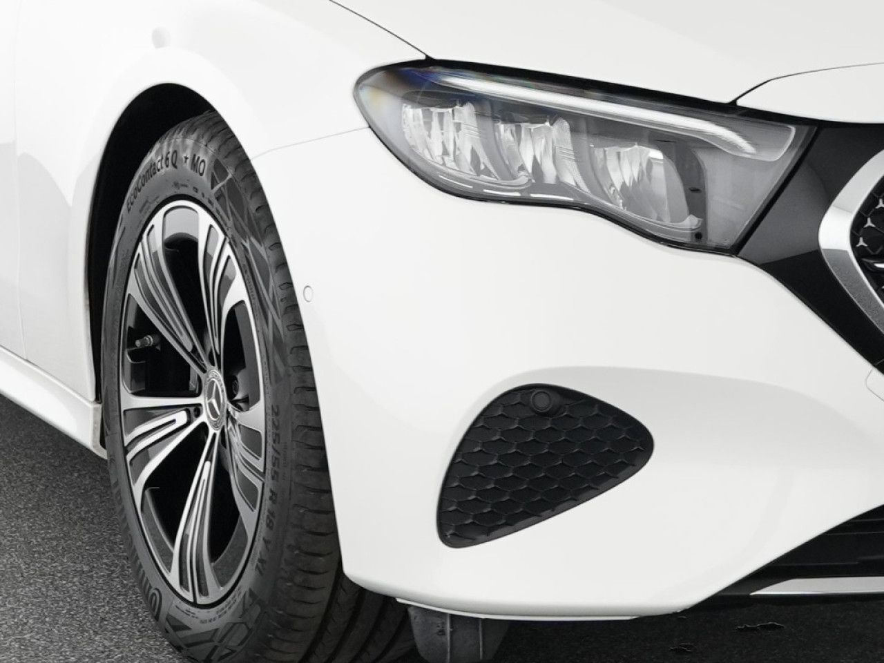 Mercedes-Benz E-Klasse – Bild 7