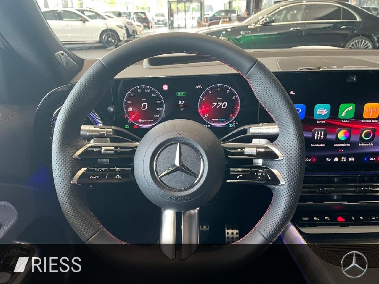 Mercedes-Benz GLB – Bild 13
