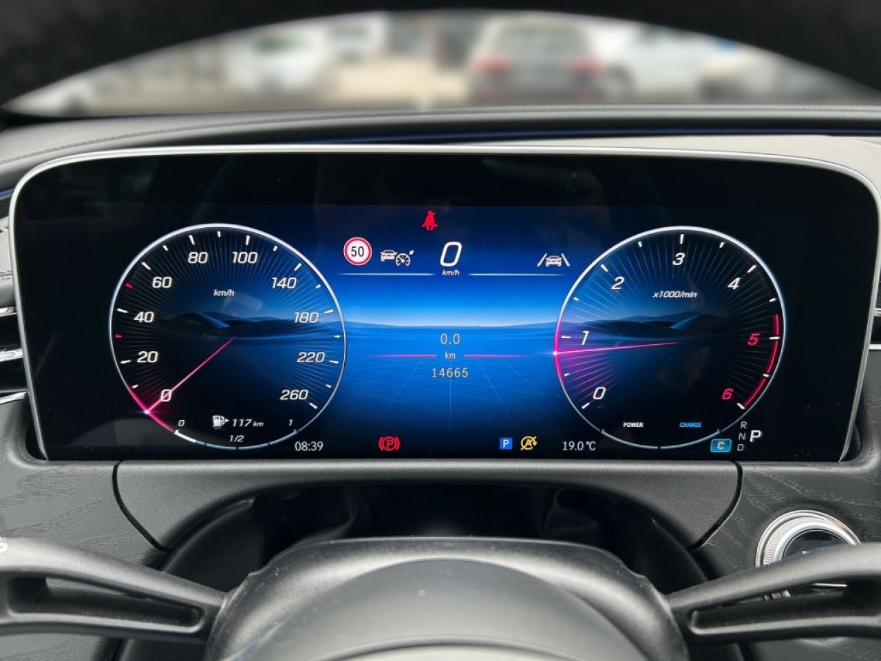 Mercedes-Benz E-Klasse – Bild 14
