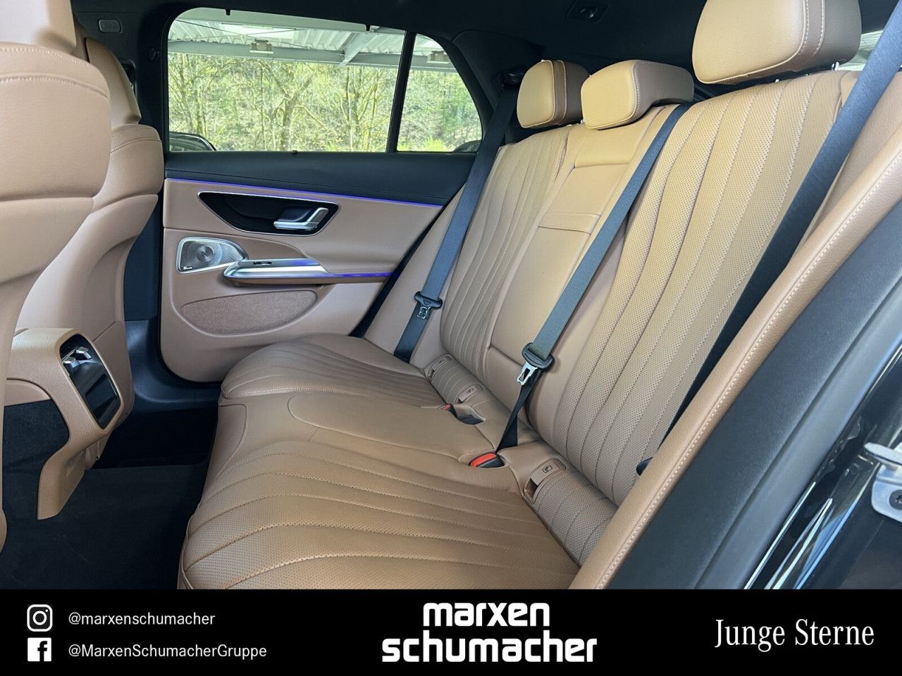 Mercedes-Benz E-Klasse – Bild 11