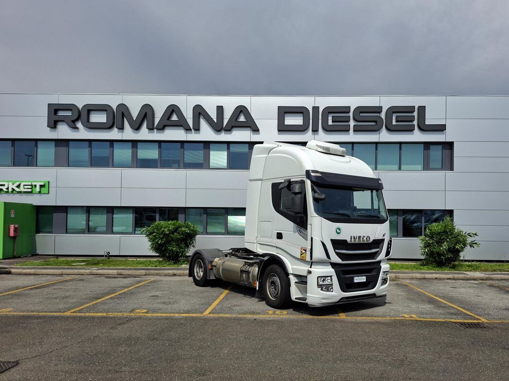 IVECO | AS440S46