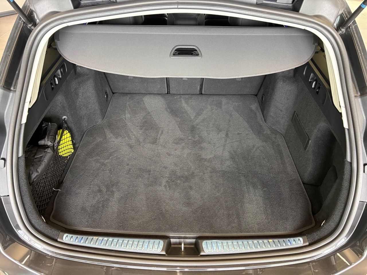 Mercedes-Benz C-Klasse – Bild 8