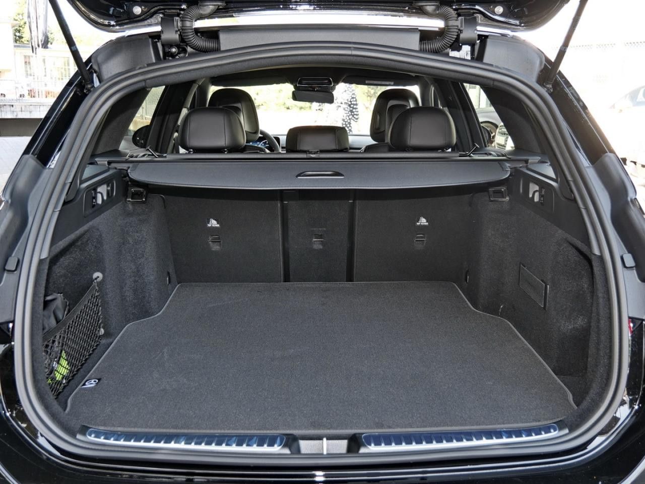 Mercedes-Benz C-Klasse – Bild 6