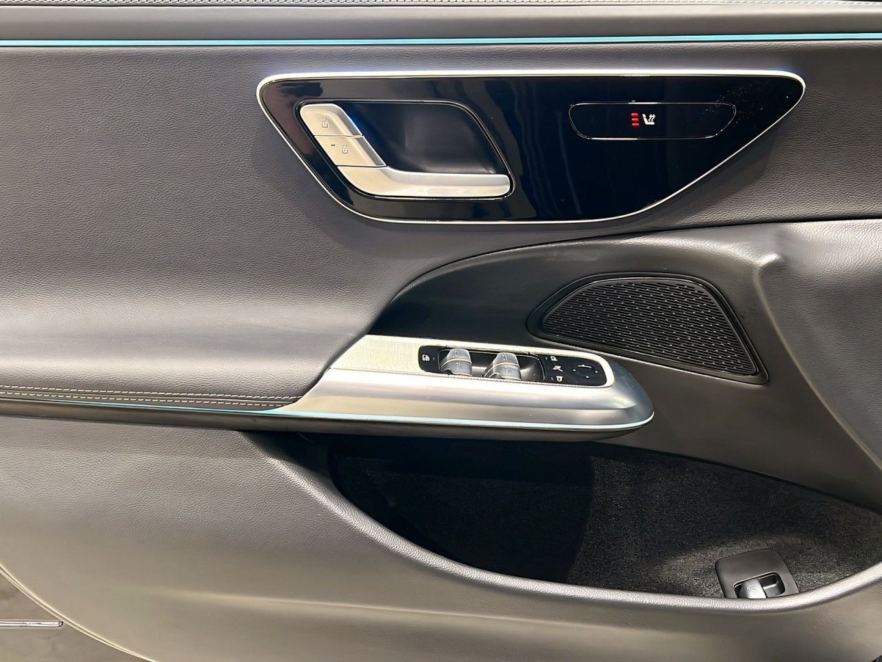 Mercedes-Benz E-Klasse – Bild 15