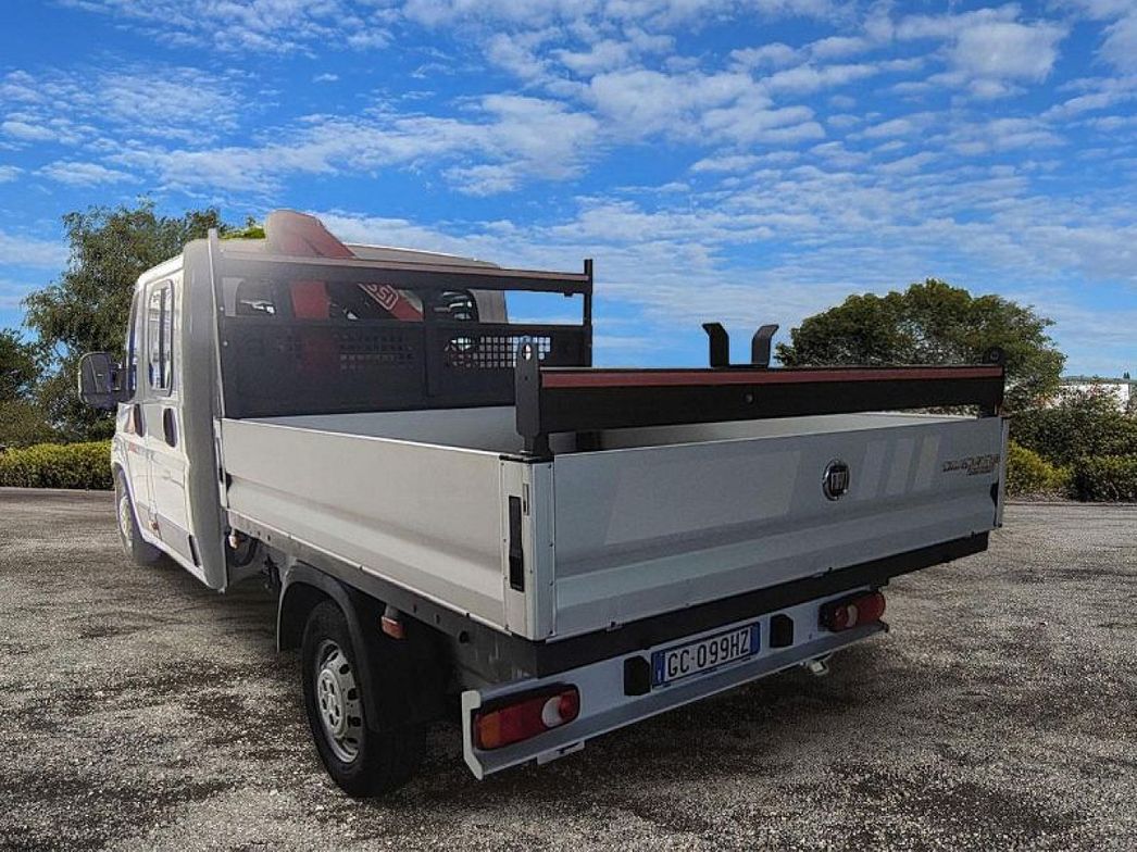 Fiat | Fiat Ducato doppia cabina con cassone fisso e gru