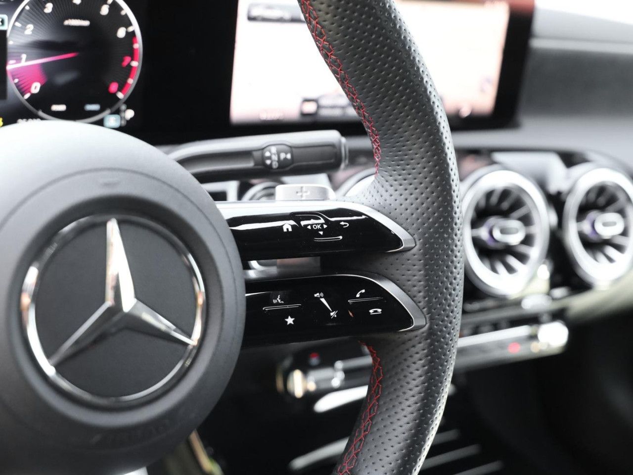 Mercedes-Benz CLA – Bild 16