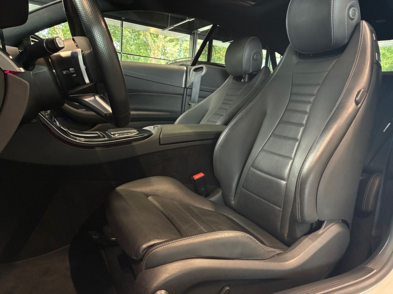 Mercedes-Benz E-Klasse – Bild 22