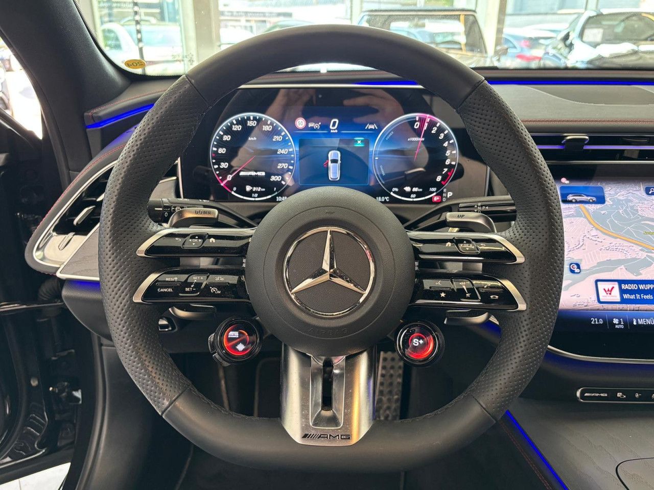 Mercedes-Benz E-Klasse – Bild 21