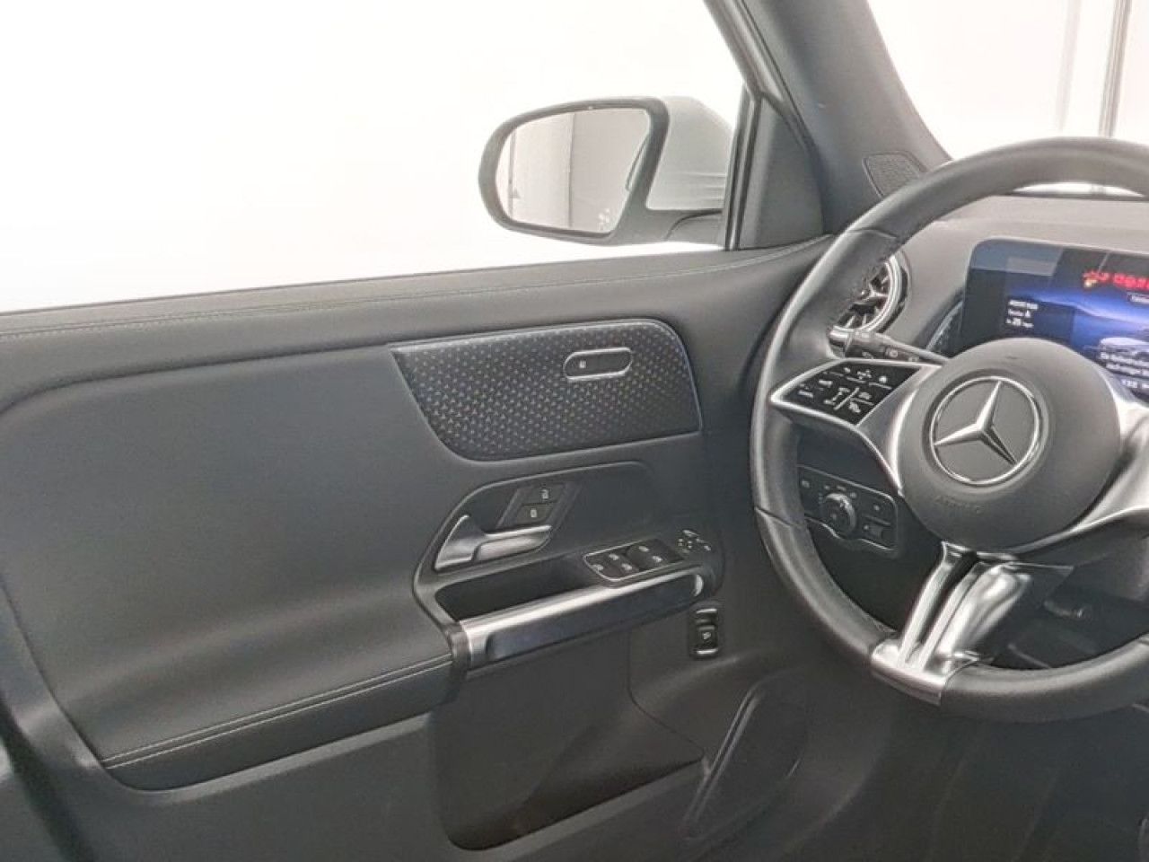 Fahrzeugbild 8 / 9