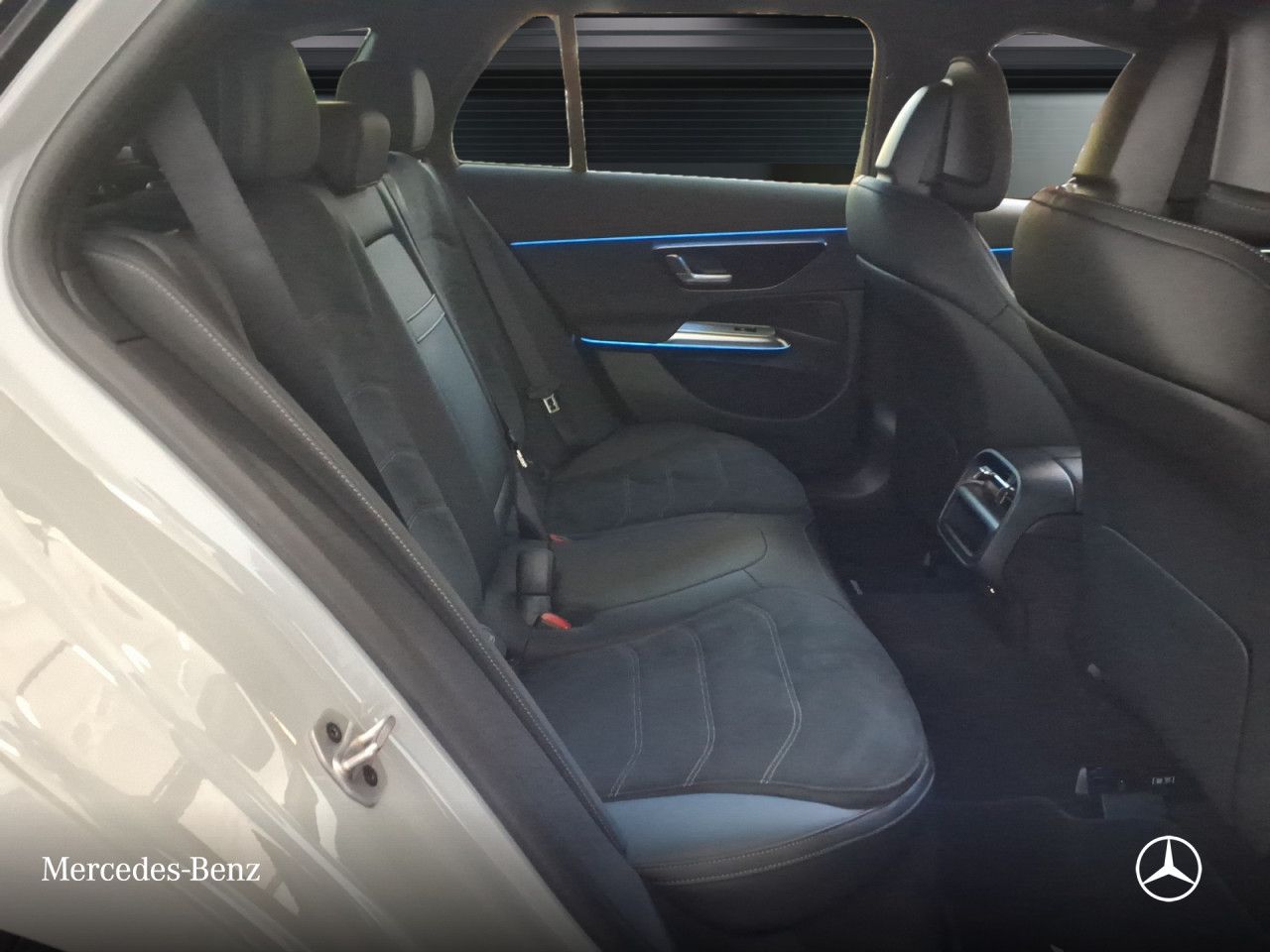 Mercedes-Benz E-Klasse – Bild 15