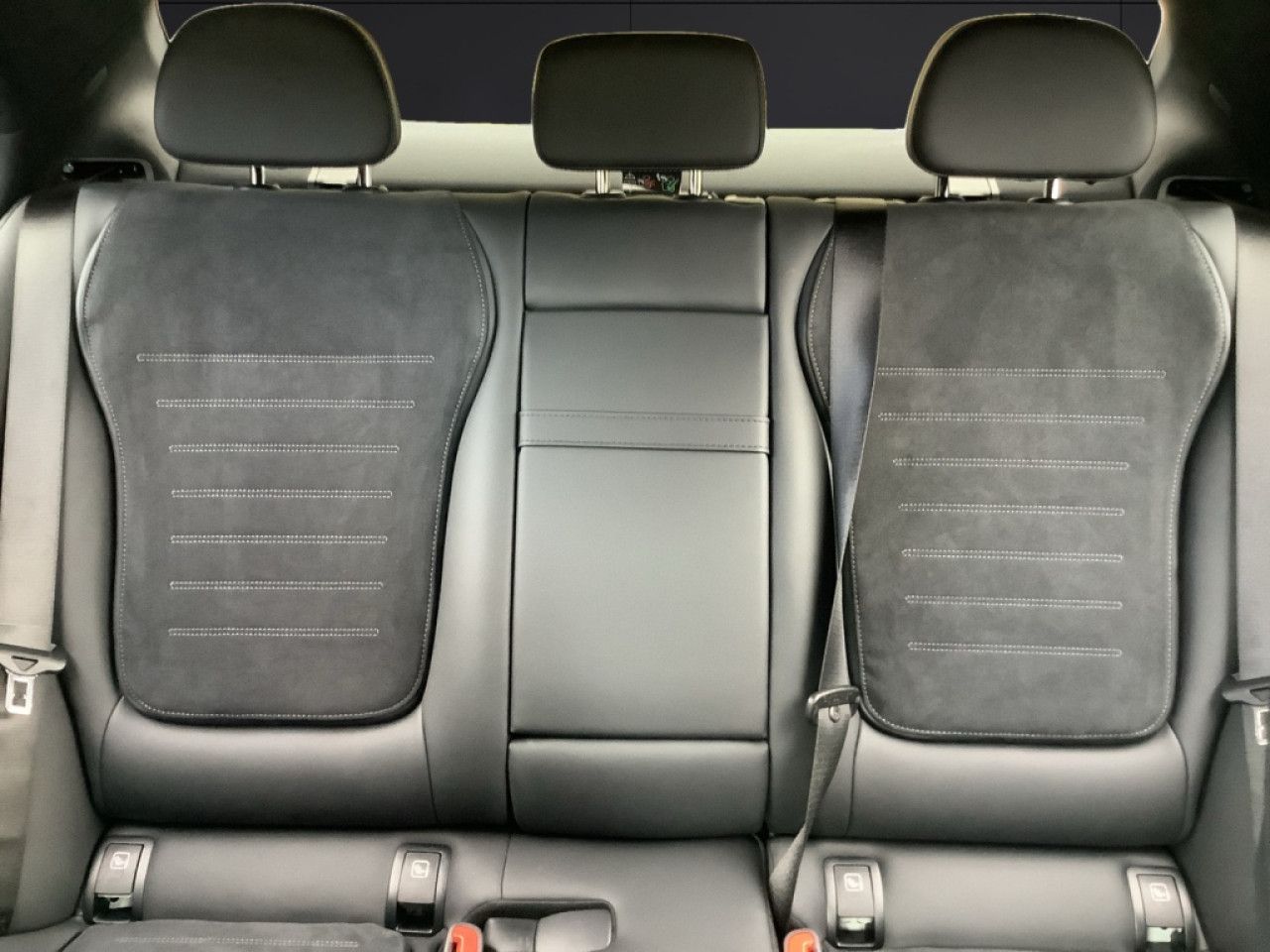 Mercedes-Benz C-Klasse – Bild 13
