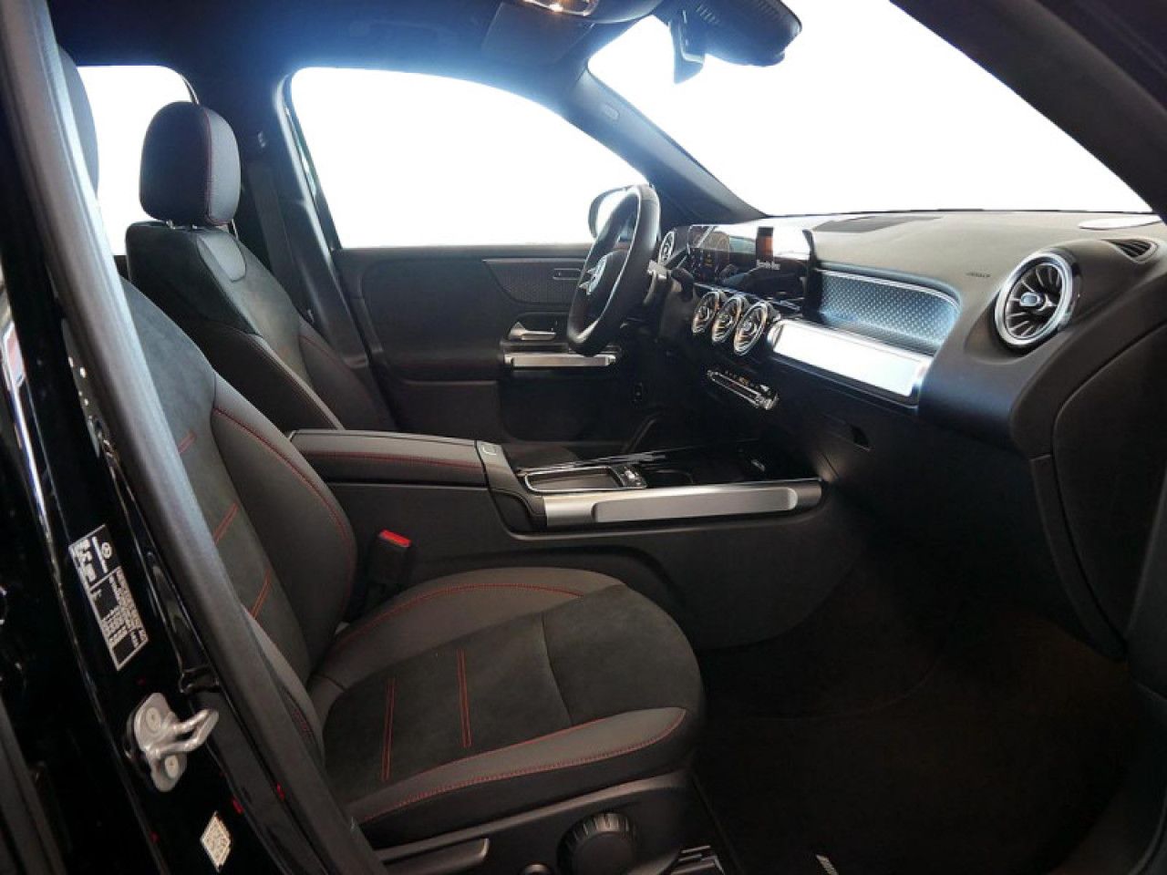 Mercedes-Benz GLB – Bild 7