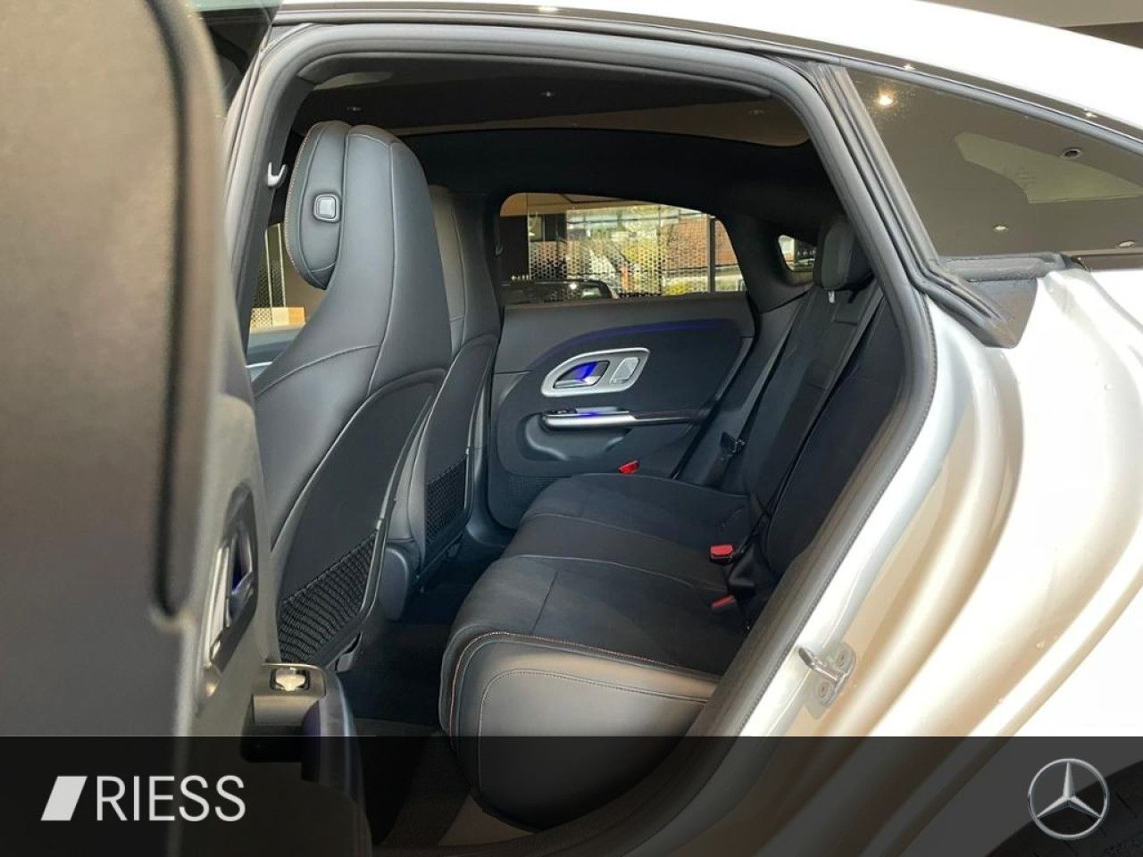 Mercedes-Benz CLA – Bild 4