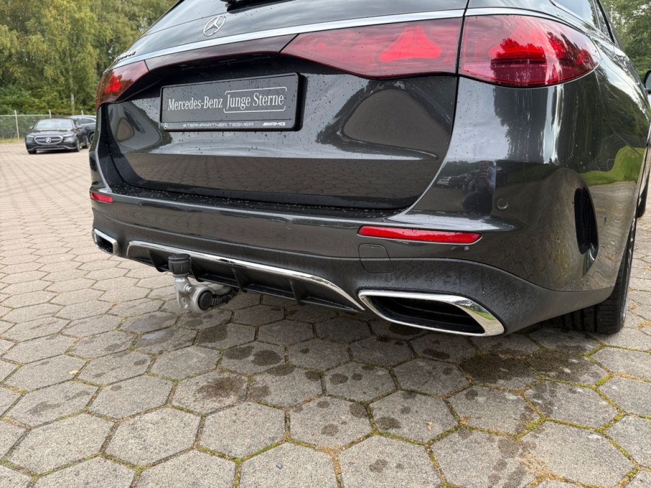 Mercedes-Benz E-Klasse – Bild 12