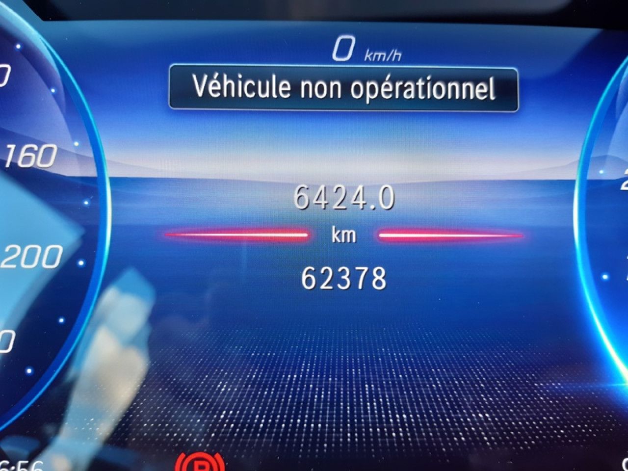 Photo du v&eacute;hicule 1 / 18