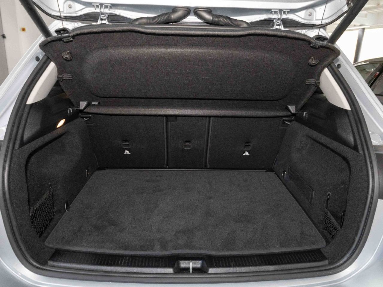 Fahrzeugbild 13 / 13