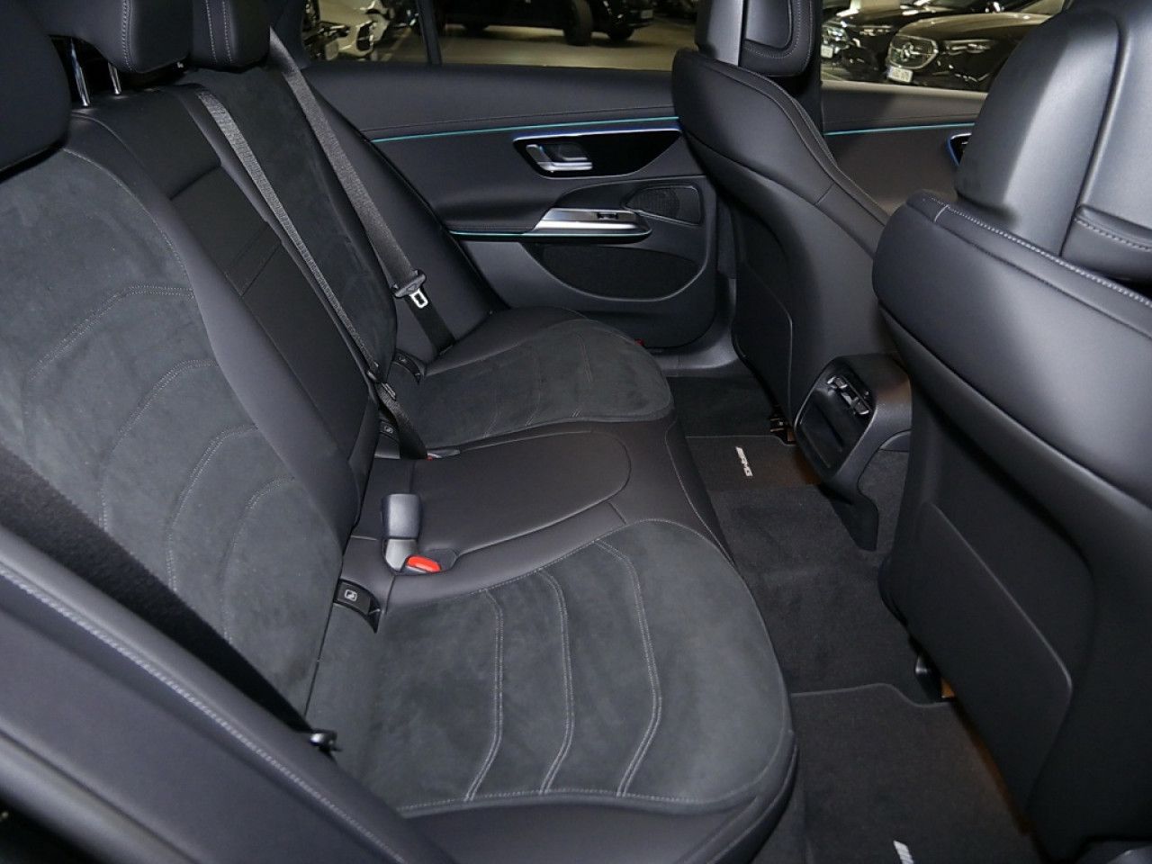 Mercedes-Benz E-Klasse – Bild 7