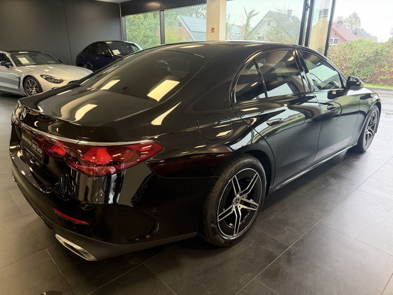 Mercedes-Benz E-Klasse – Bild 4
