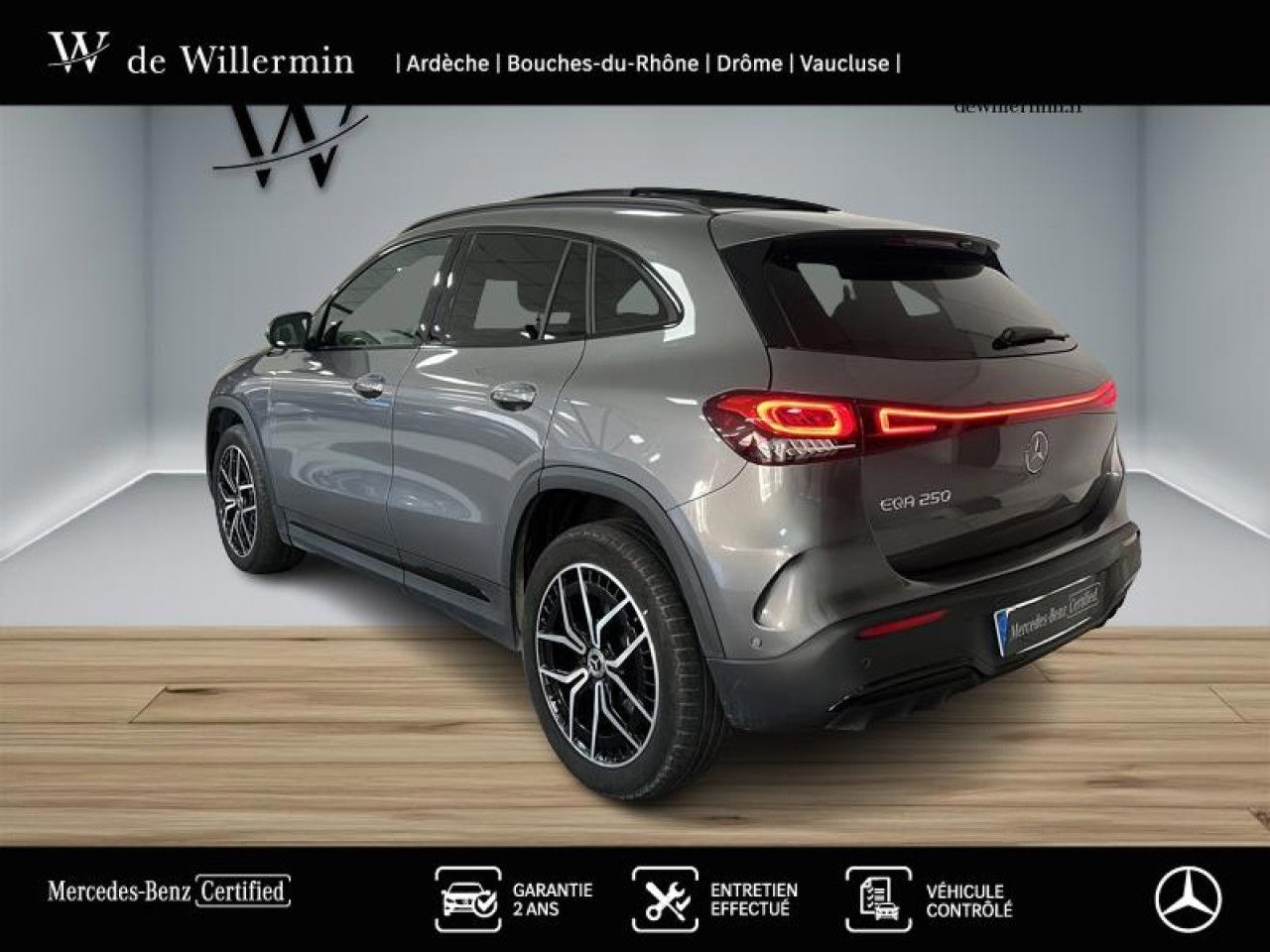 Photo du v&eacute;hicule 7 / 18