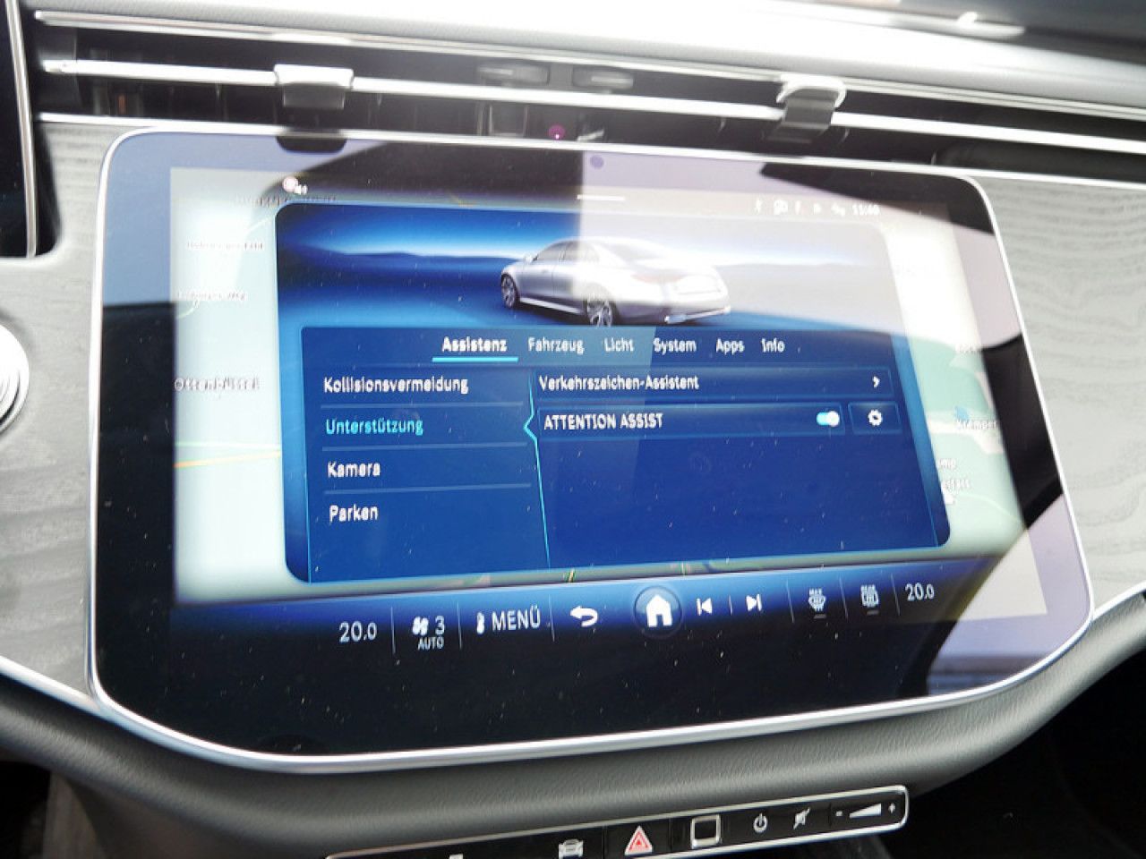 Mercedes-Benz E-Klasse – Bild 16