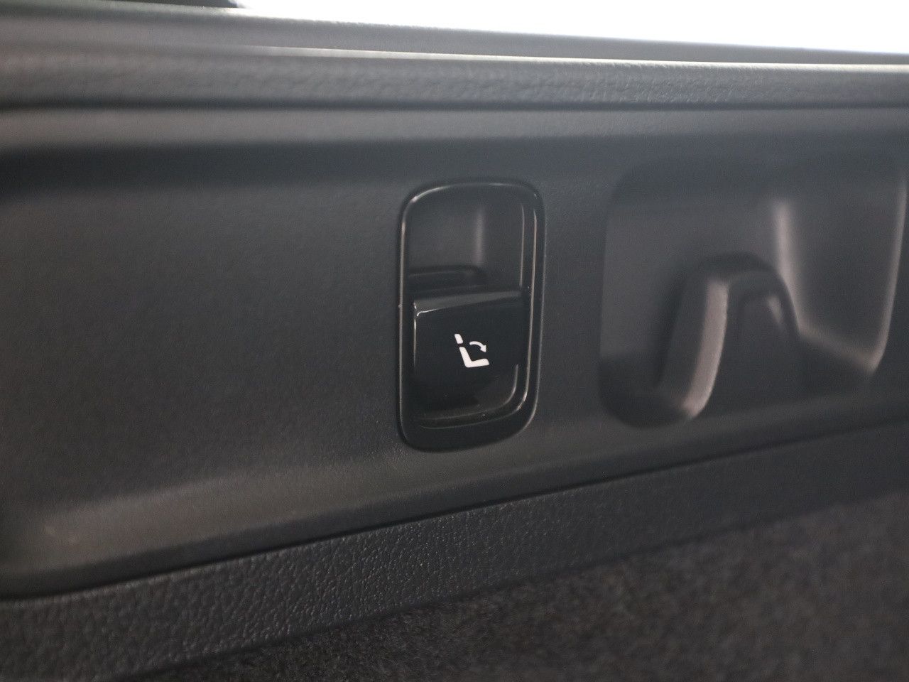Mercedes-Benz C-Klasse – Bild 19