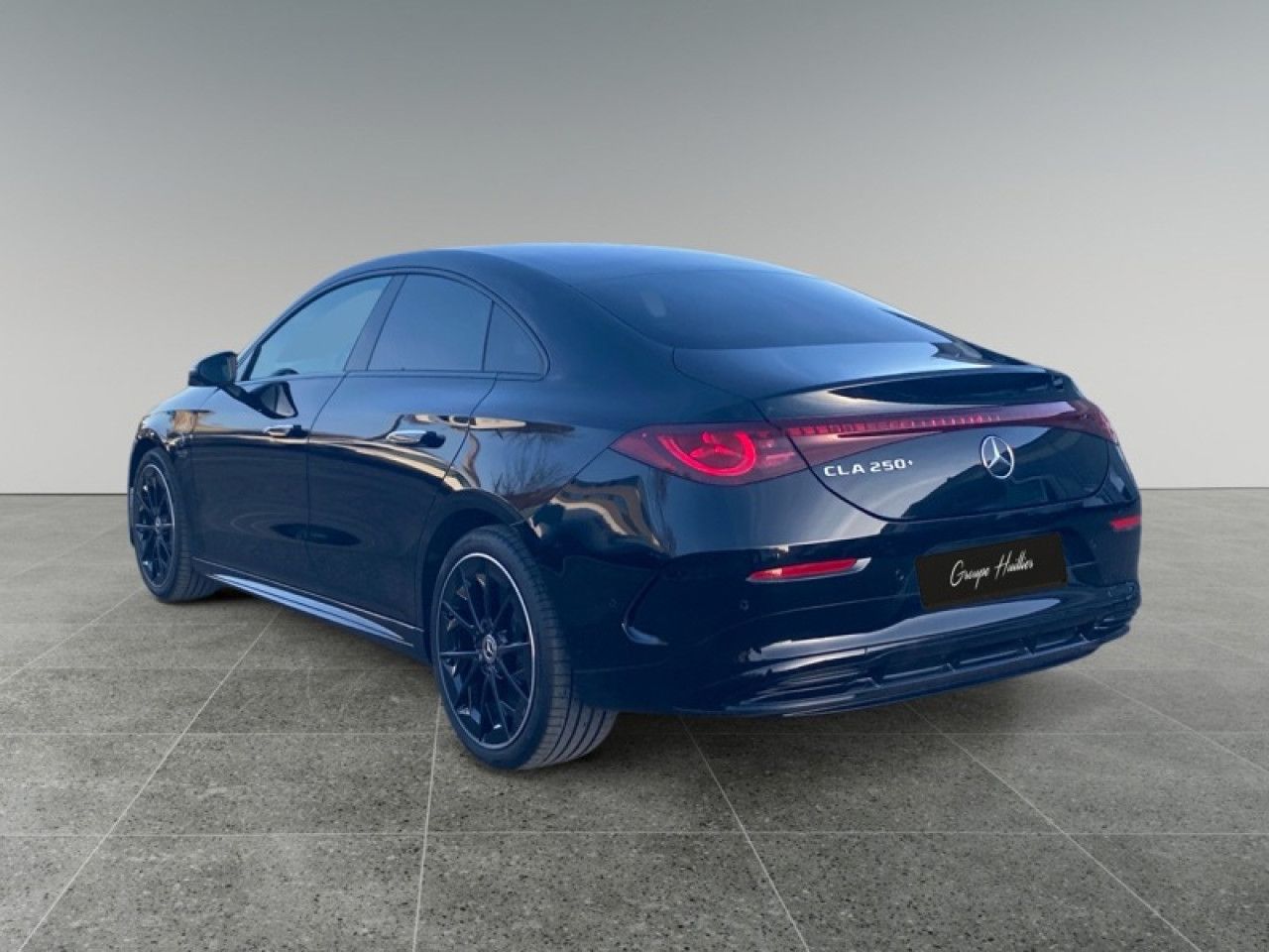 Photo du v&eacute;hicule 3 / 18