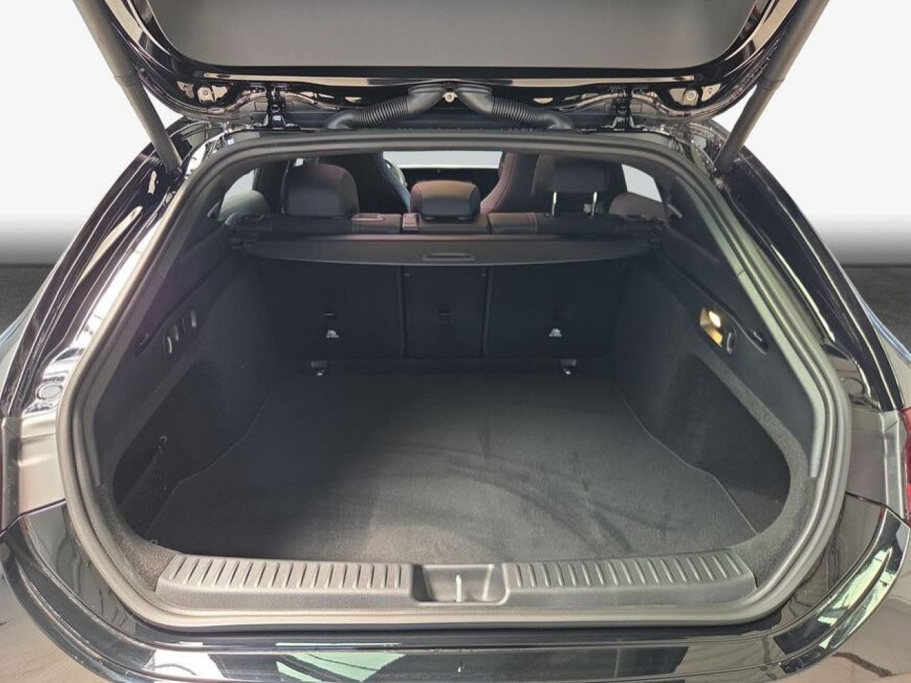 Mercedes-Benz CLA – Bild 9