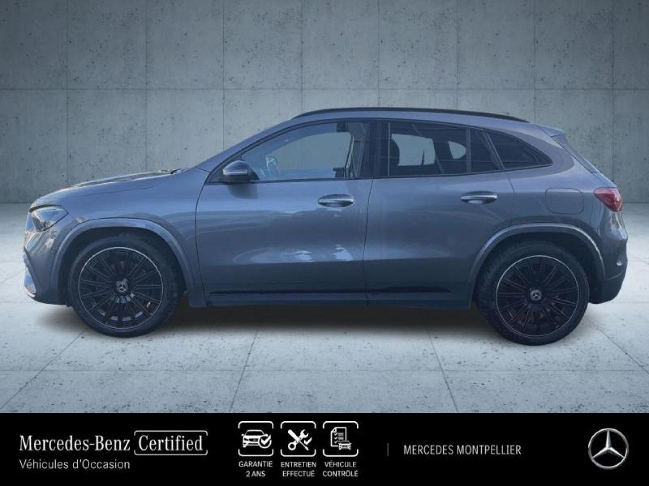 Photo du v&eacute;hicule 2 / 18