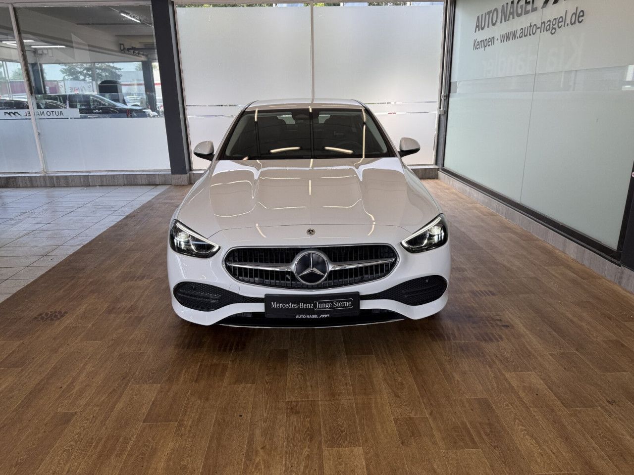 Mercedes-Benz C-Klasse – Bild 2