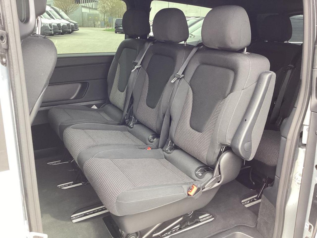 Fahrzeugbild 10 / 24