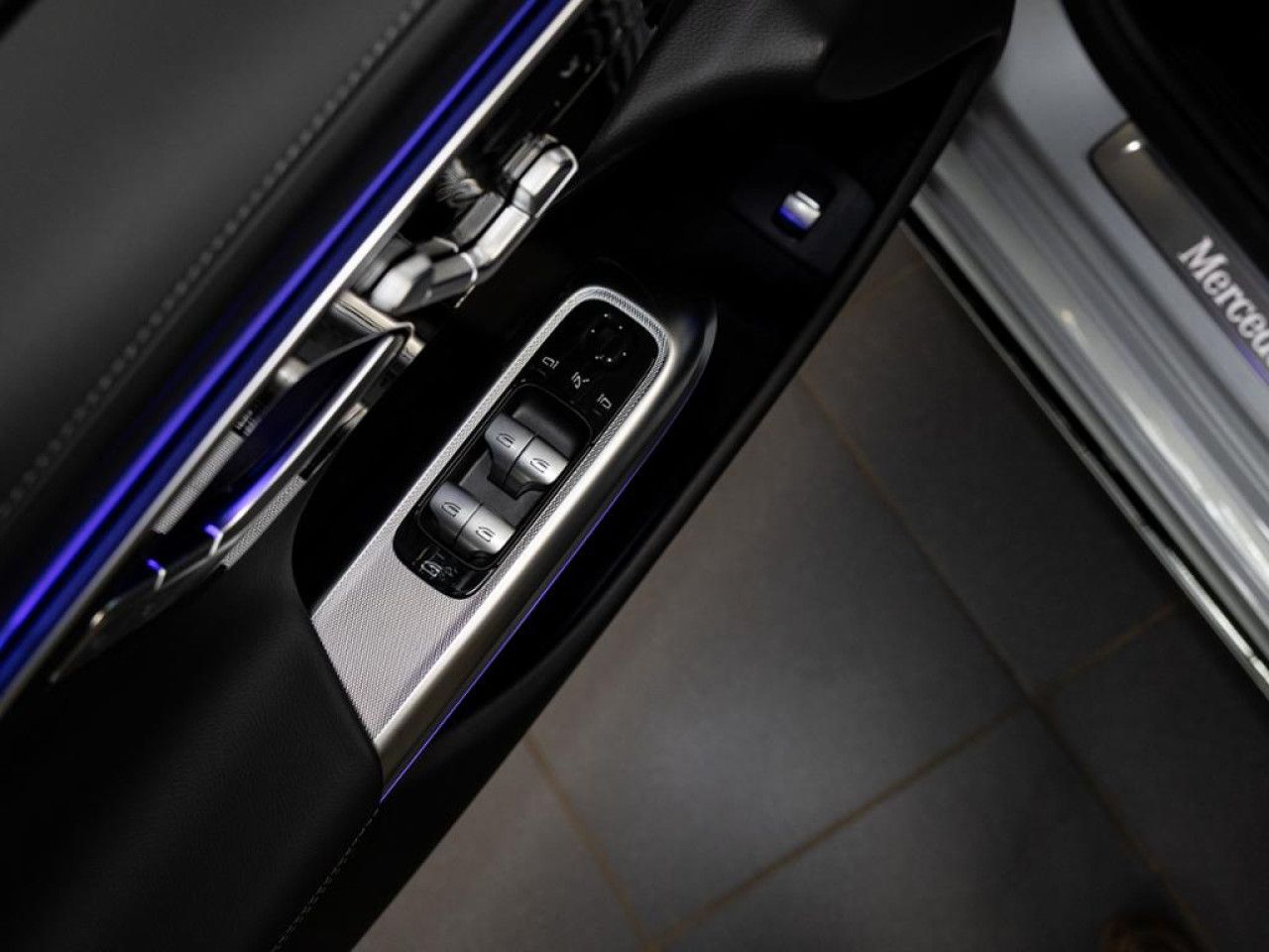 Mercedes-Benz E-Klasse – Bild 14