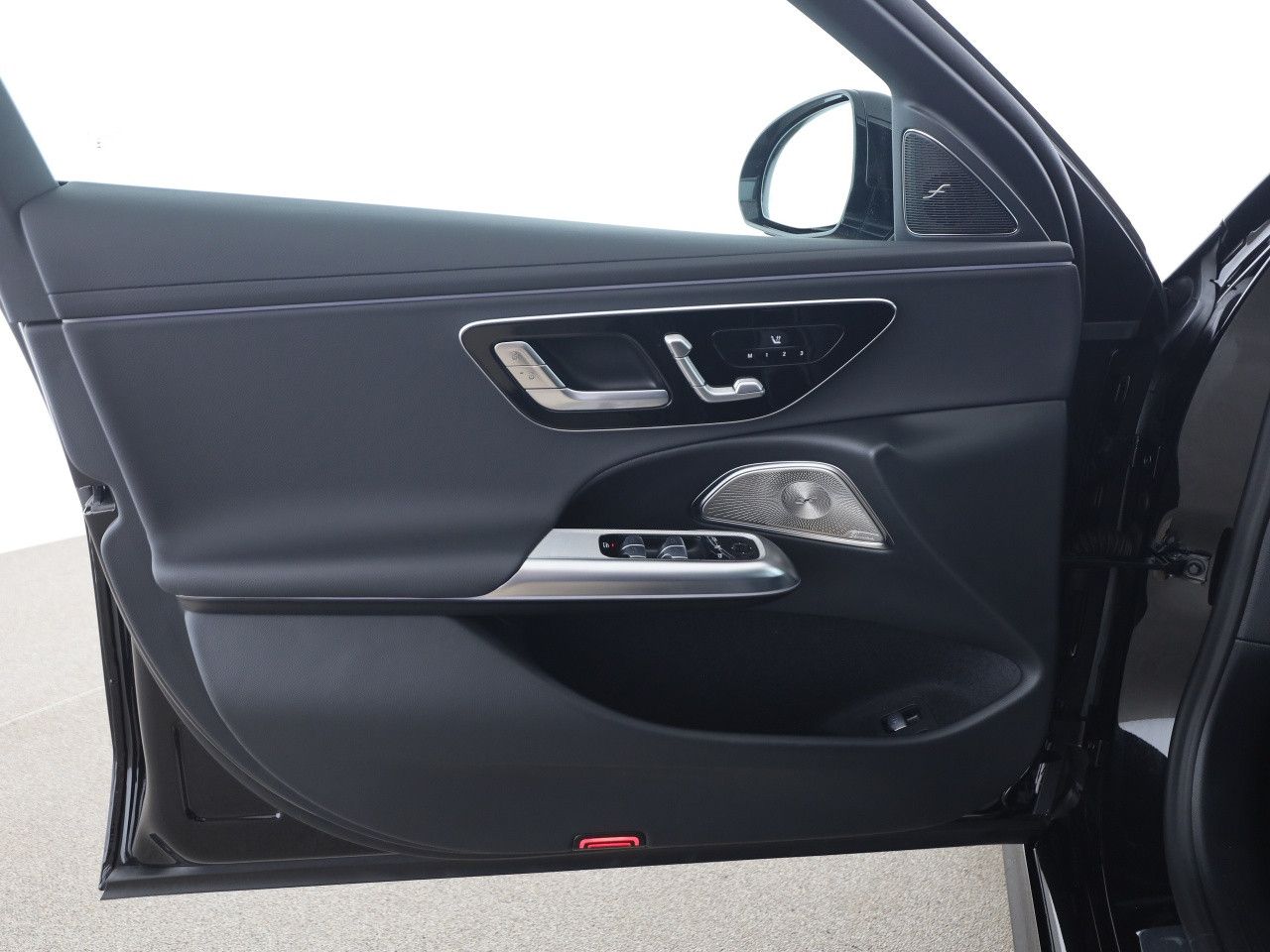 Mercedes-Benz E-Klasse – Bild 12