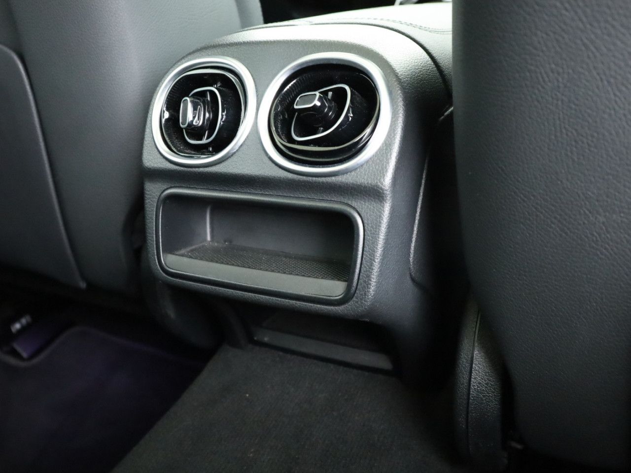Mercedes-Benz C-Klasse – Bild 24