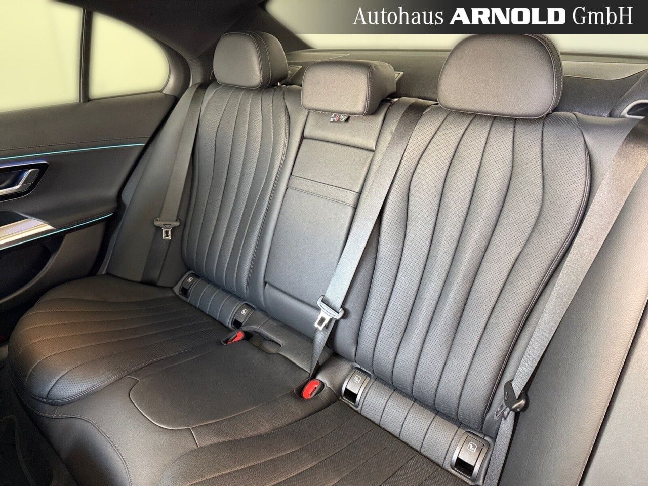 Mercedes-Benz E-Klasse – Bild 14