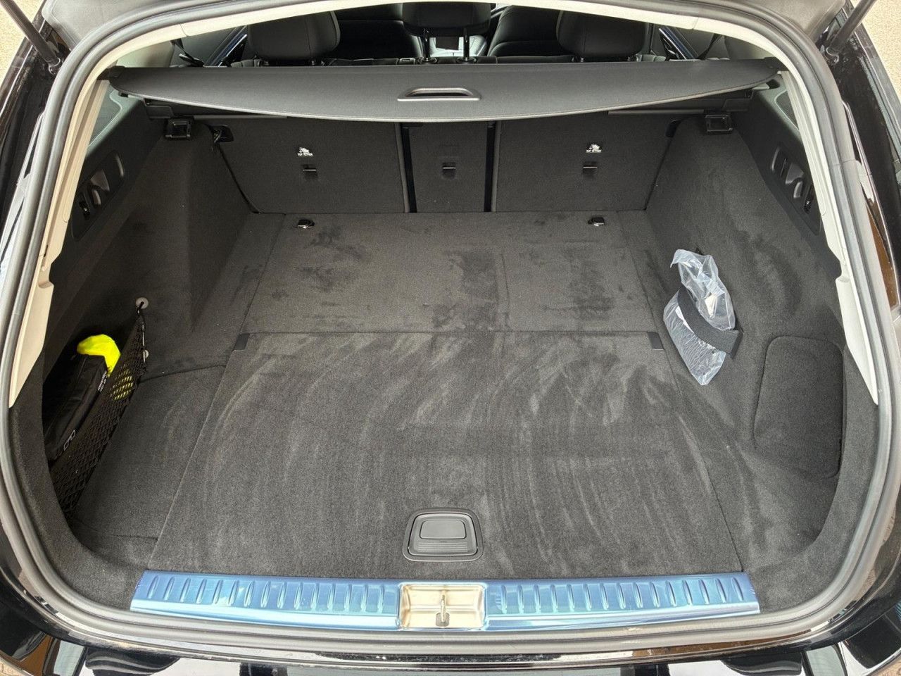 Mercedes-Benz E-Klasse – Bild 12