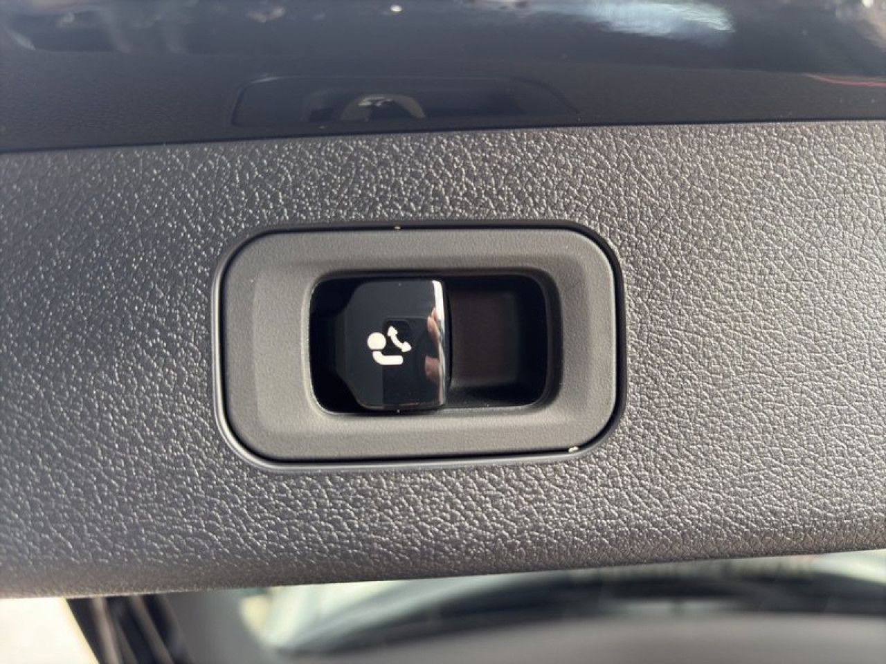 Mercedes-Benz E-Klasse – Bild 17