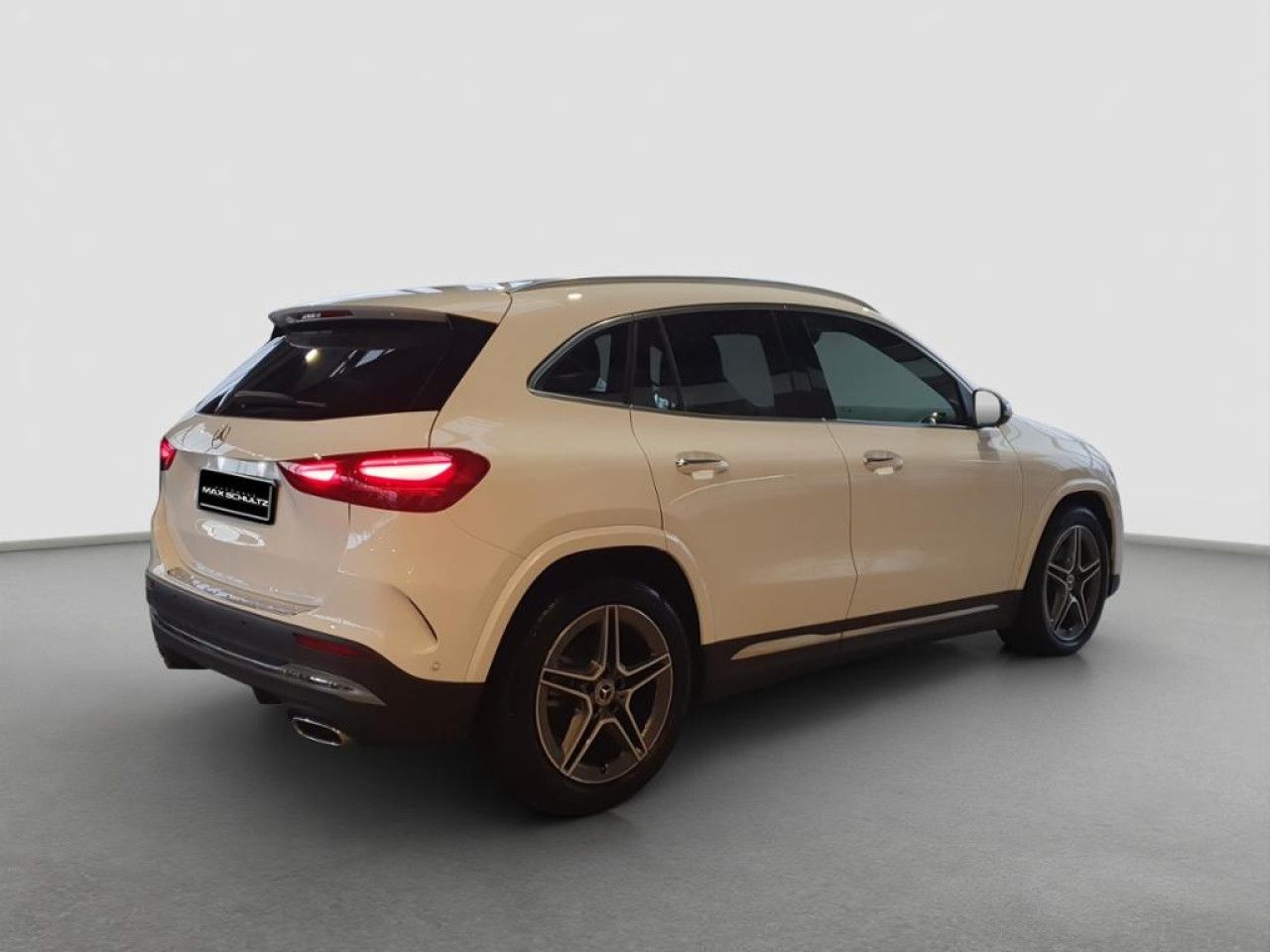 Mercedes-Benz GLA – Bild 2