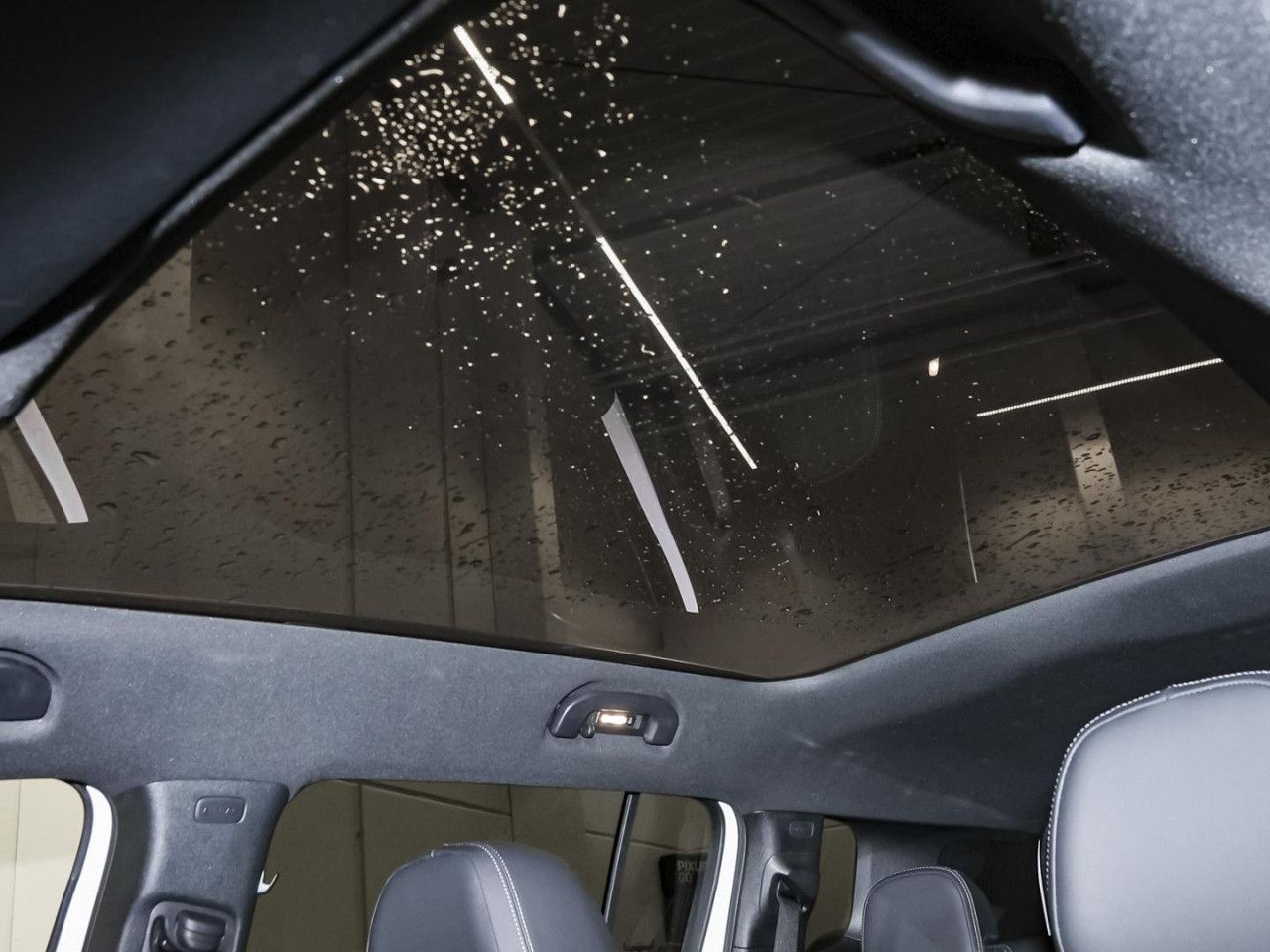 Mercedes-Benz GLB – Bild 12