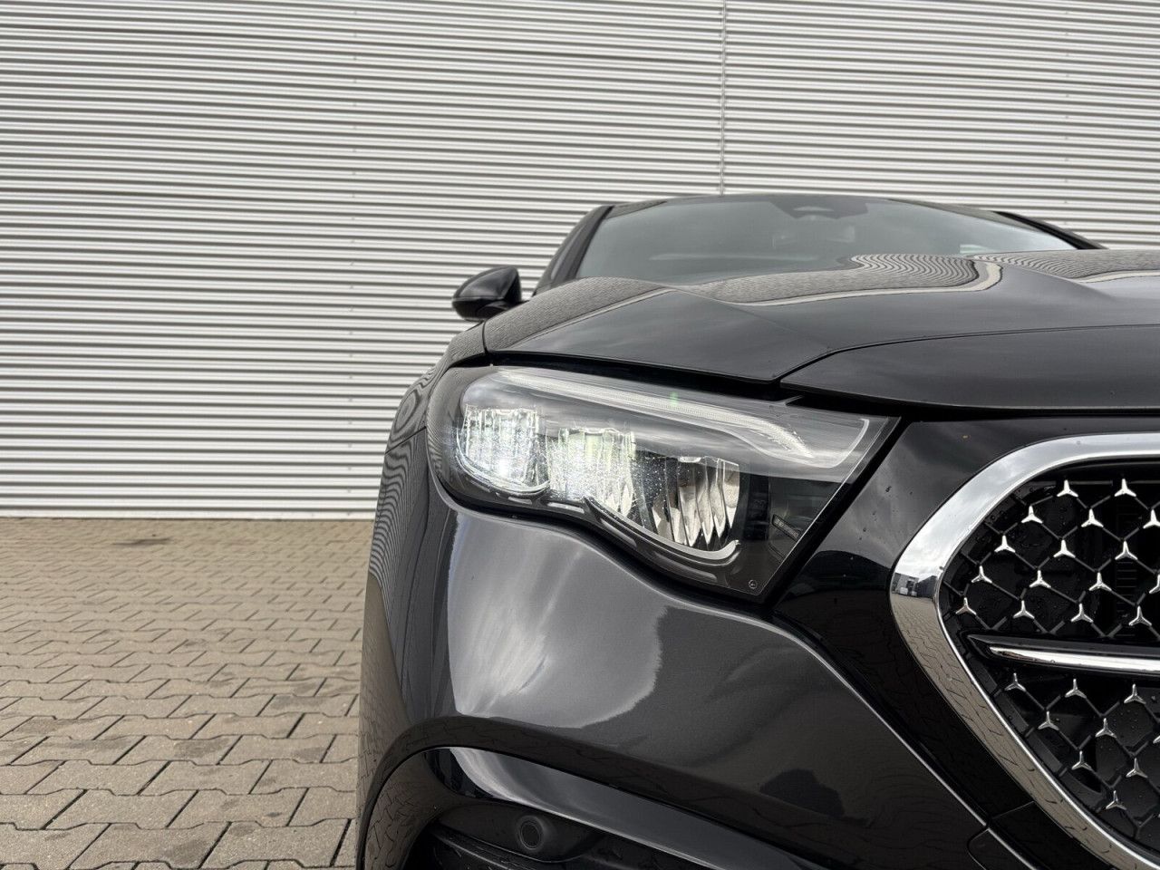 Mercedes-Benz E-Klasse – Bild 9