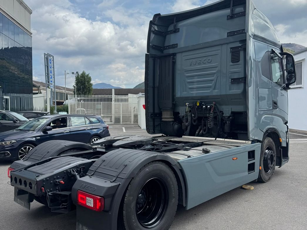 IVECO | AS440S49 T/P S-WAY