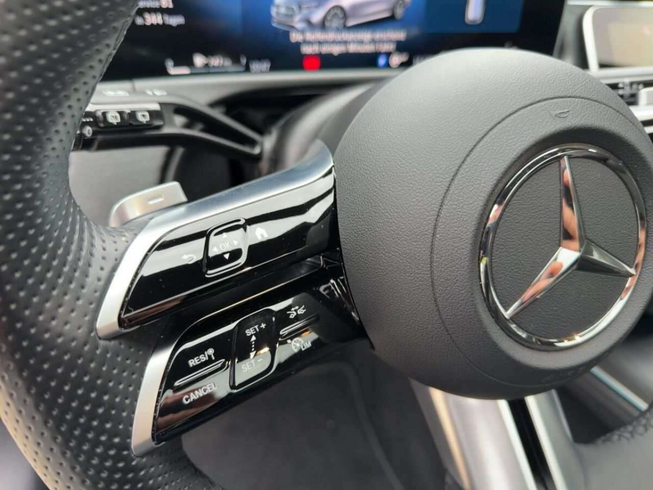 Mercedes-Benz E-Klasse – Bild 13