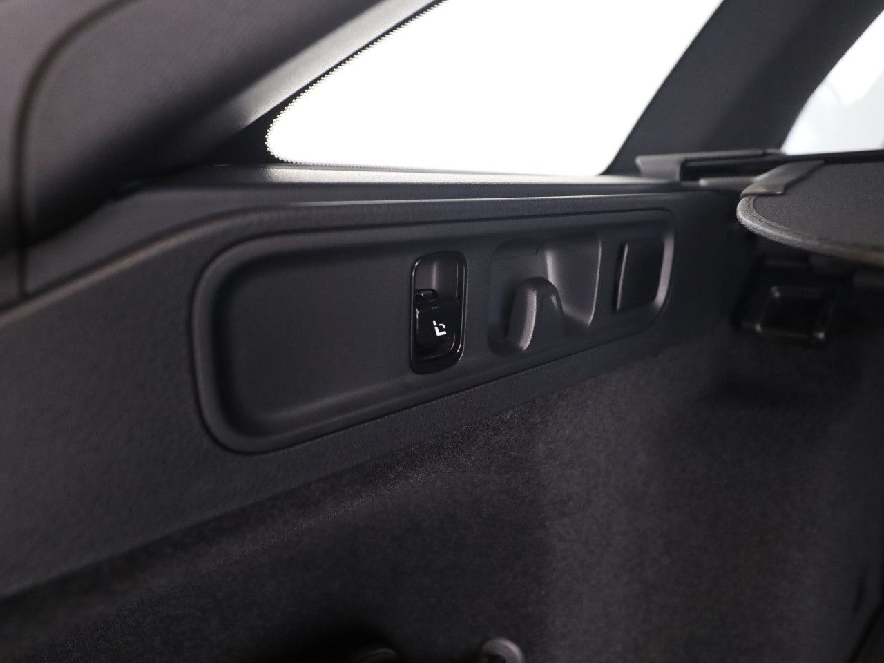 Mercedes-Benz C-Klasse – Bild 22
